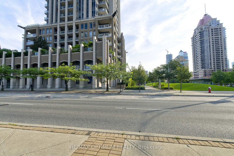 388 Prince Of Wales Mississauga,ON L5B 0A1 — Photo 7