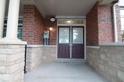 3038 George Savage Avenue • Oakville, ON photo 2