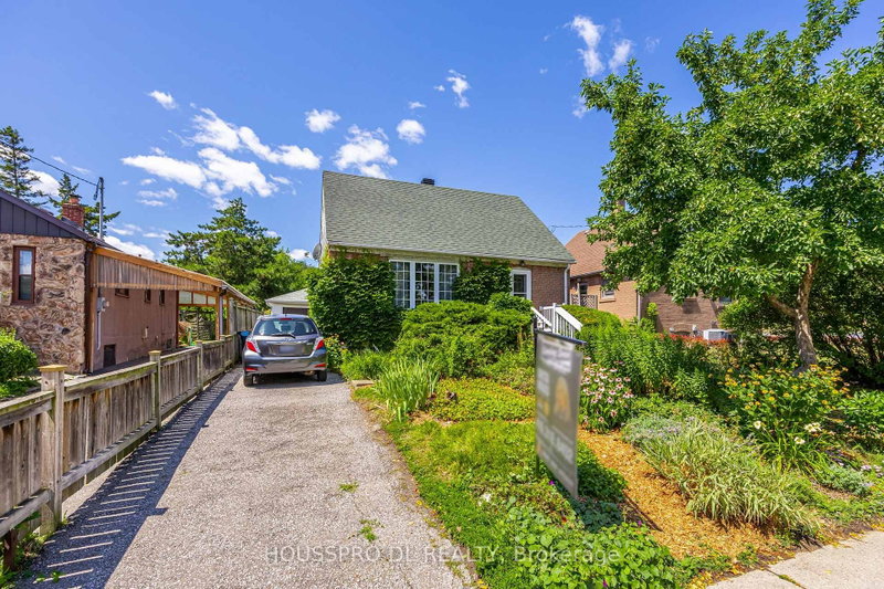 42 Chalfont Road