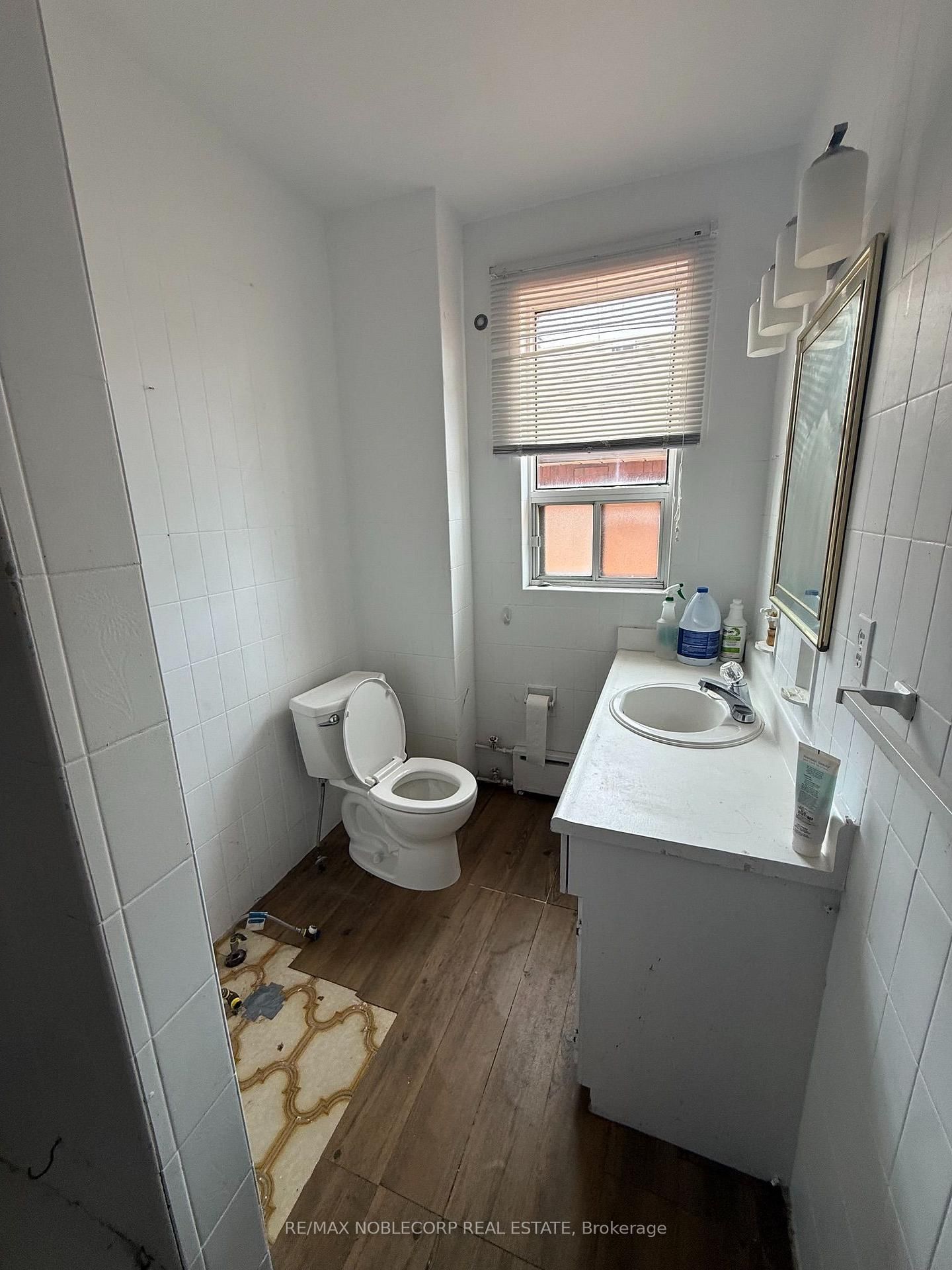 64 Ashburnham Road • Toronto, ON photo 8