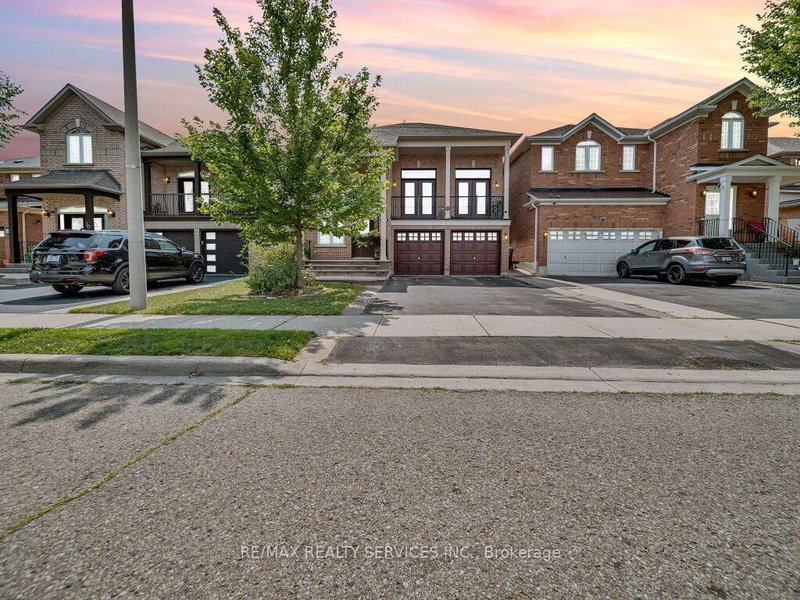 32 Brentcliff Drive