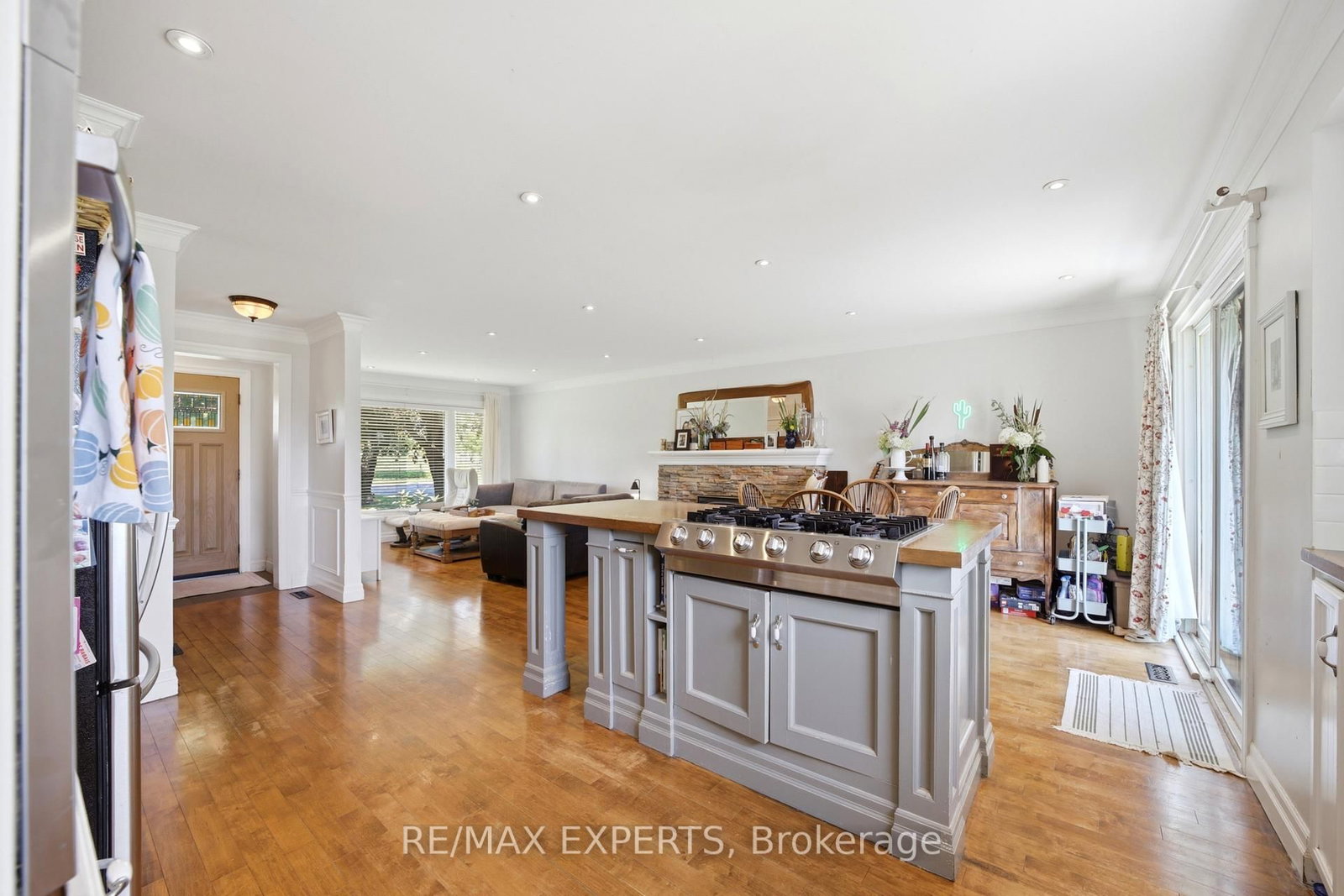 2724 8 Side Road • Burlington, ON photo 15