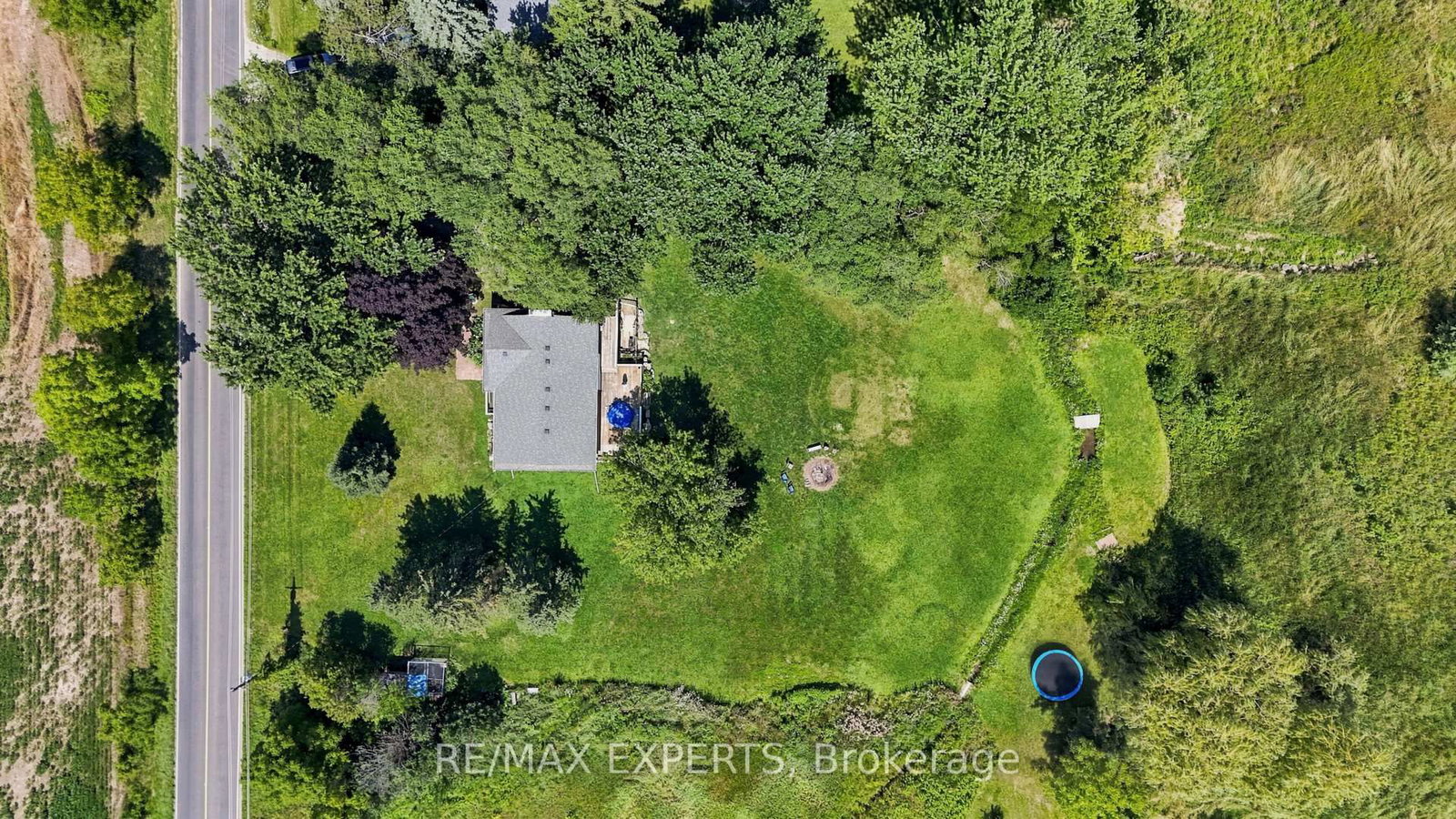 2724 8 Side Road • Burlington, ON photo 37