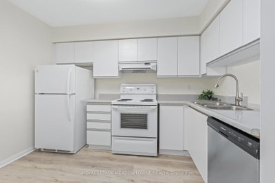 10 Laurelcrest Street • #104 • Brampton, ON photo 7