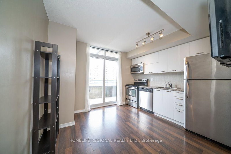 1520 - 38 Joe Shuster Way