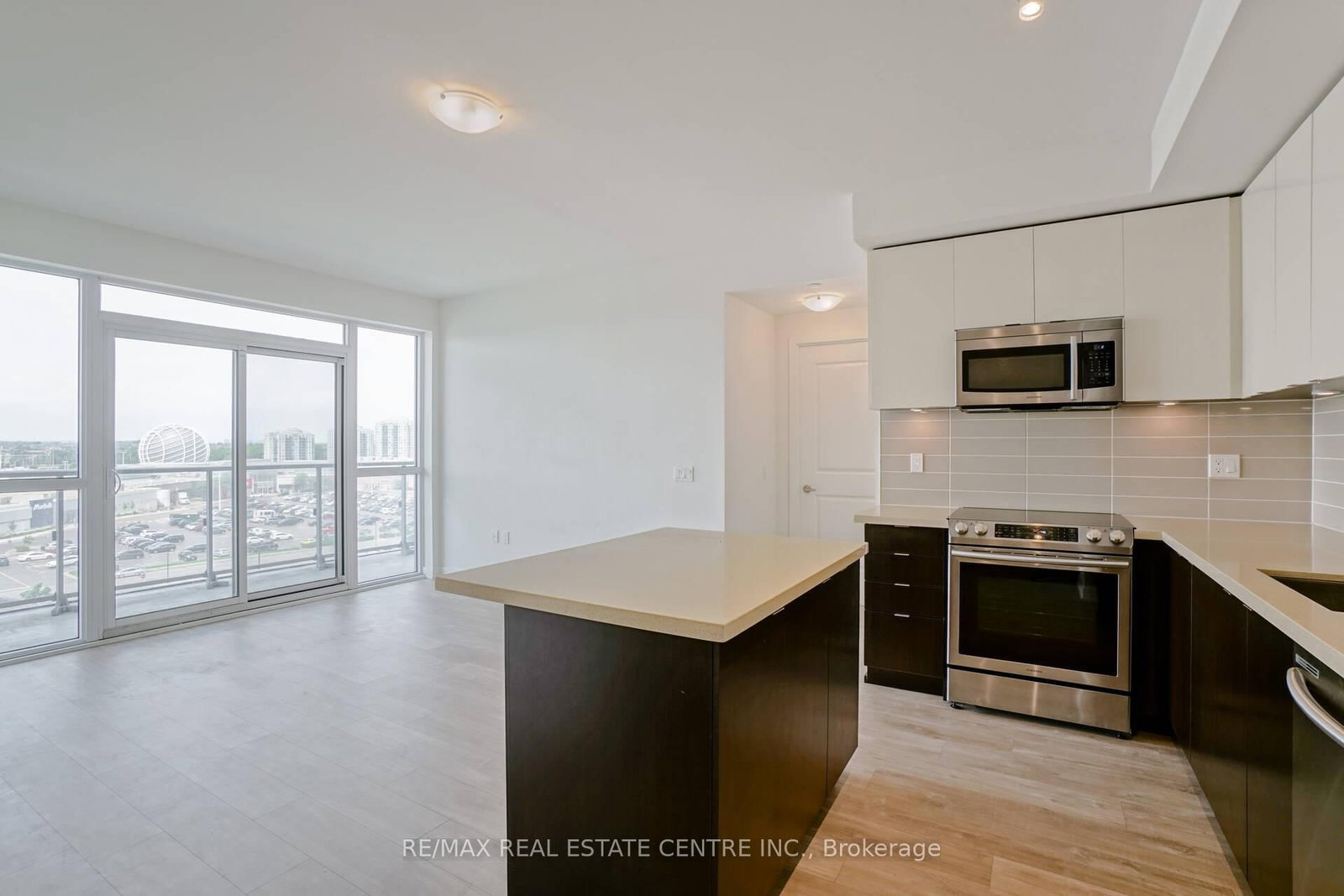4677 Glen Erin Drive • #802 • Mississauga, ON photo 10