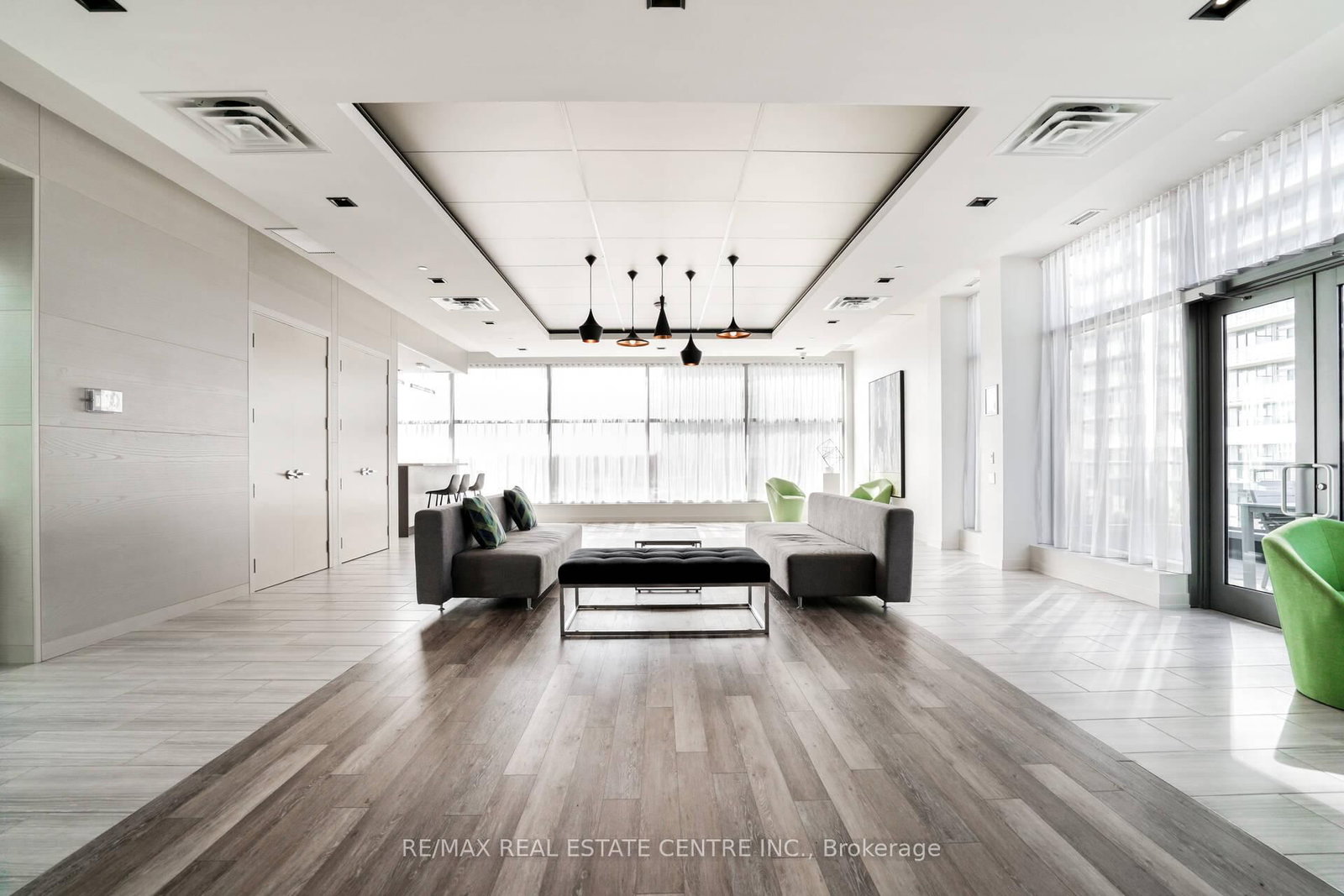 4677 Glen Erin Drive • #802 • Mississauga, ON photo 41