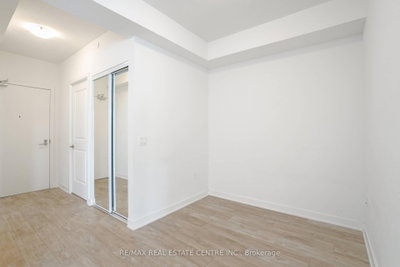 4677 Glen Erin Drive • #802 • Mississauga, ON photo 8
