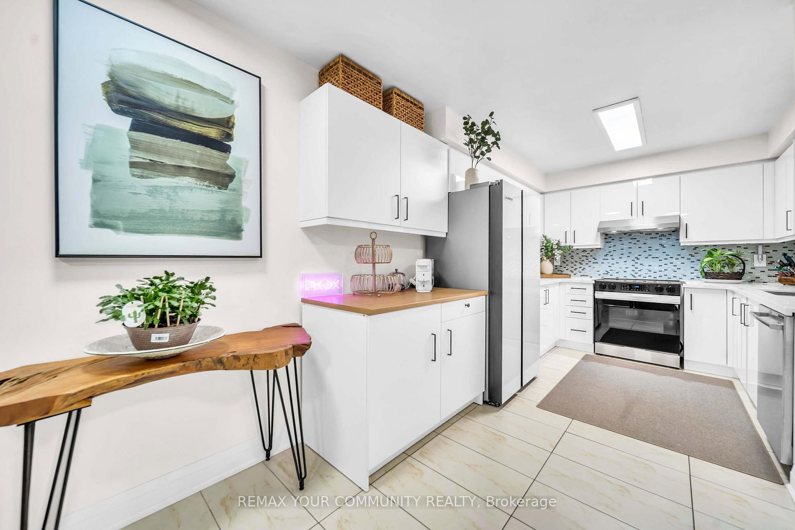 26 Ted Wray Circle • Toronto, ON photo 11