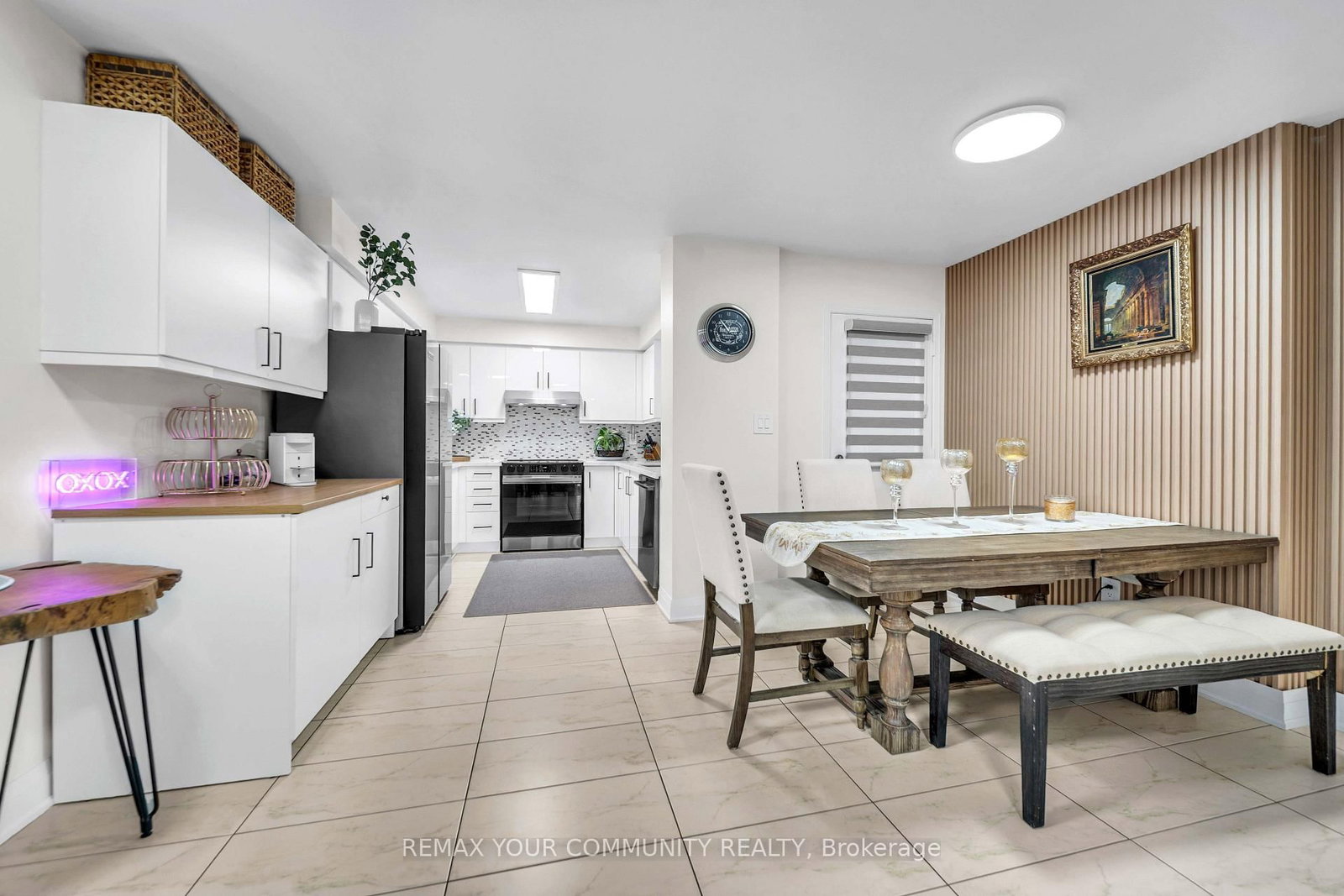 26 Ted Wray Circle • Toronto, ON photo 9