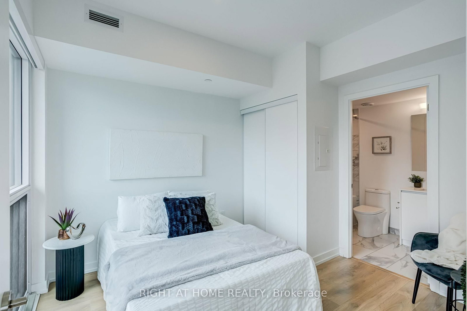 1100 Sheppard Avenue W • #908 • Toronto, ON photo 17