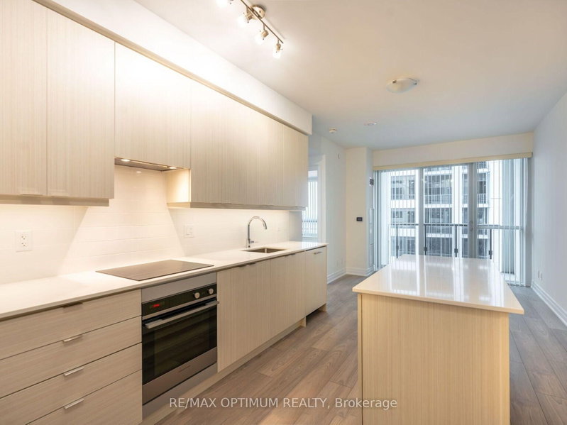 2102 - 36 Elm Drive W