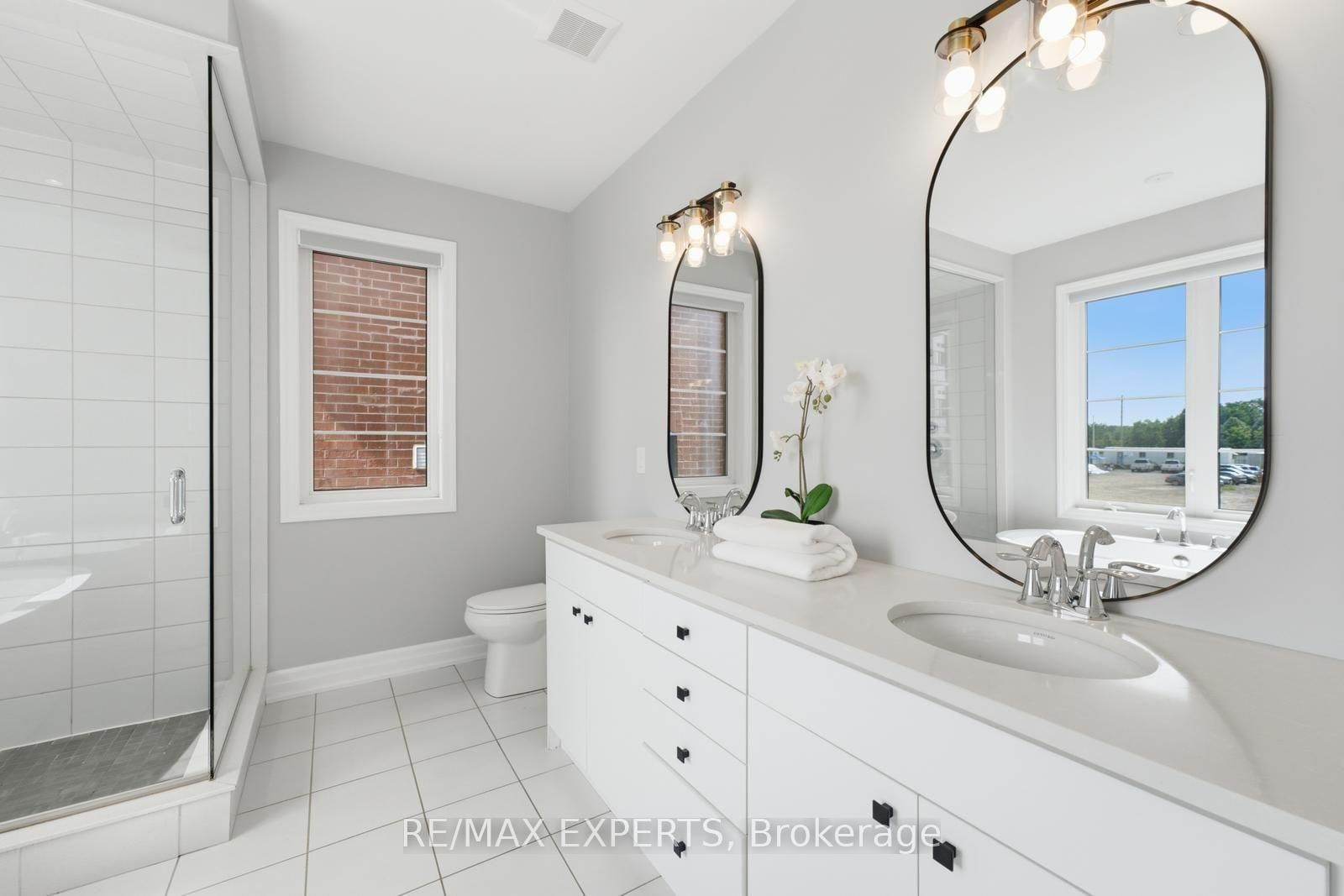 1296 Aymond Crescent W • Oakville, ON photo 31
