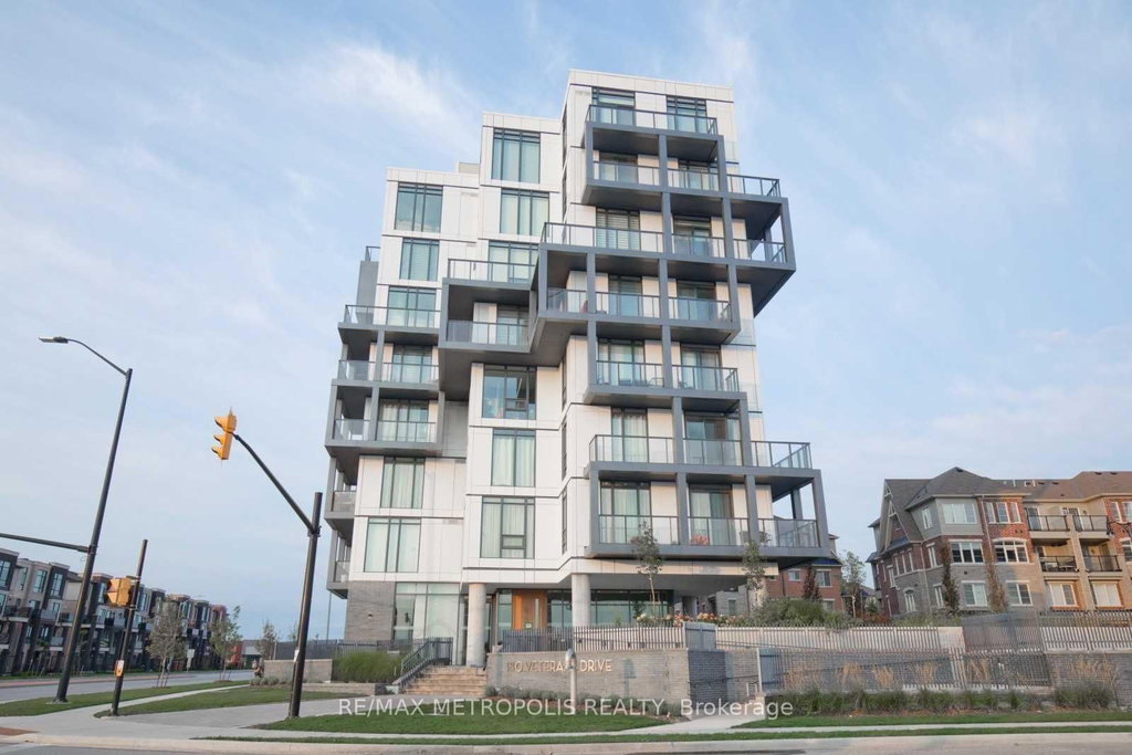 209 - 180 Veterans Drive 2