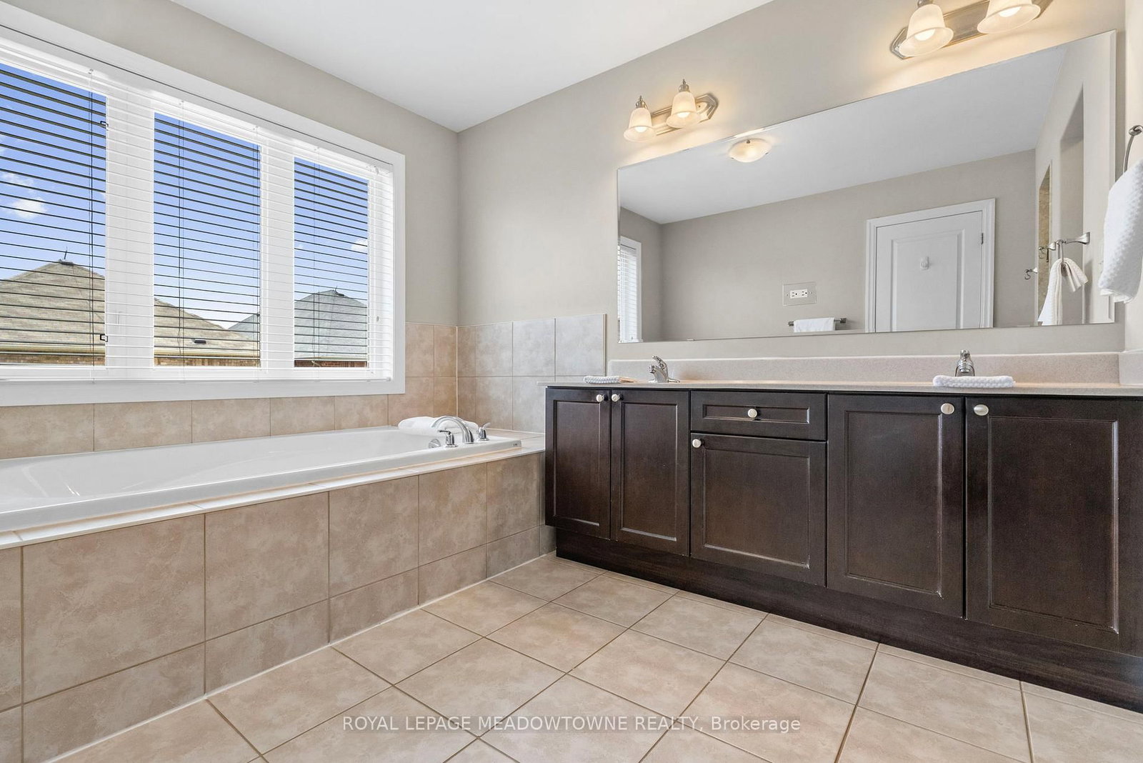 589 Bartleman Terrace • Milton, ON photo 33