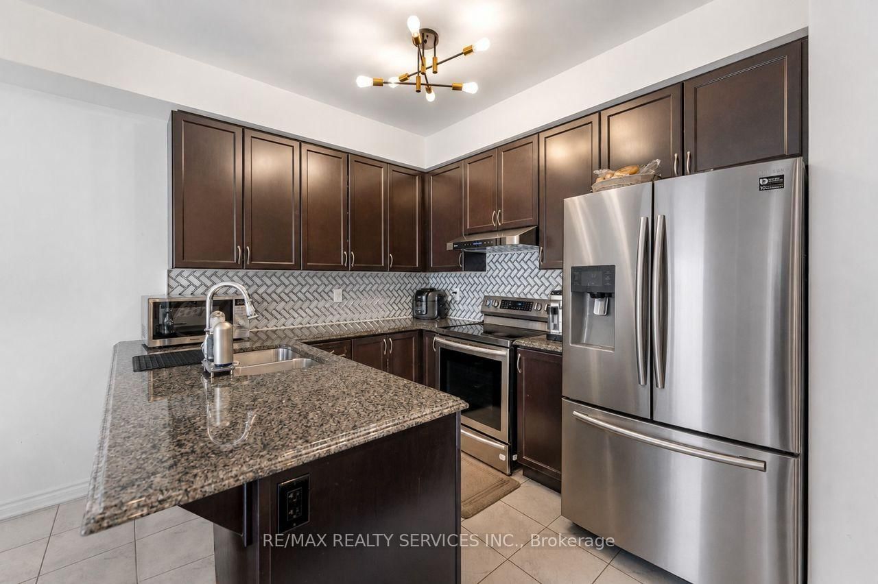 14 Emerald Coast Trail • Brampton, ON photo 17