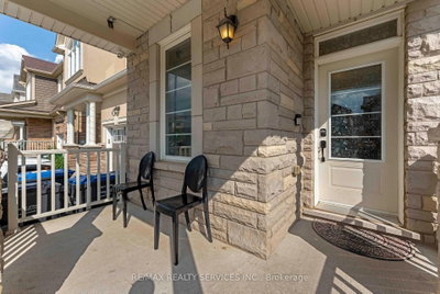 14 Emerald Coast Trail • Brampton, ON photo 4