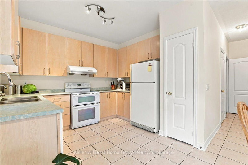 12 Thorndale Brampton,ON L6P 1H3 — Photo 11