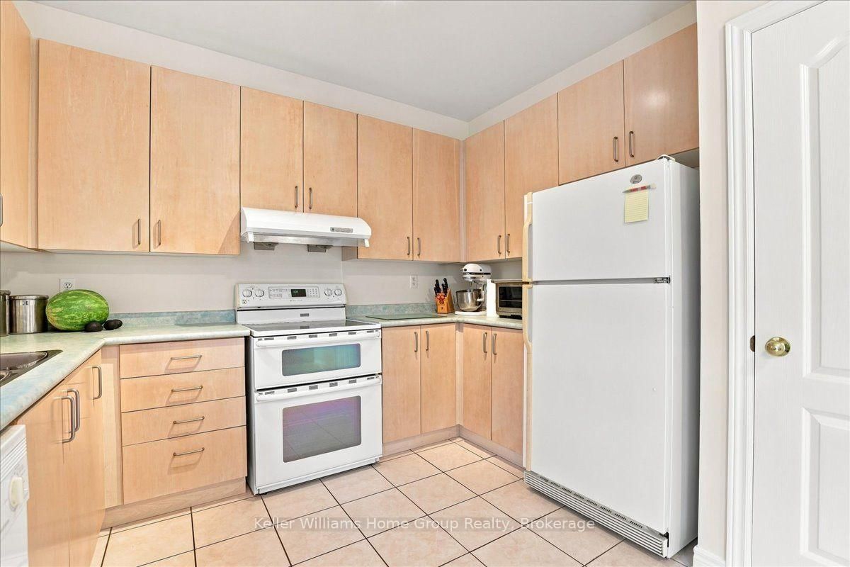 12 Thorndale Road • Brampton, ON photo 12