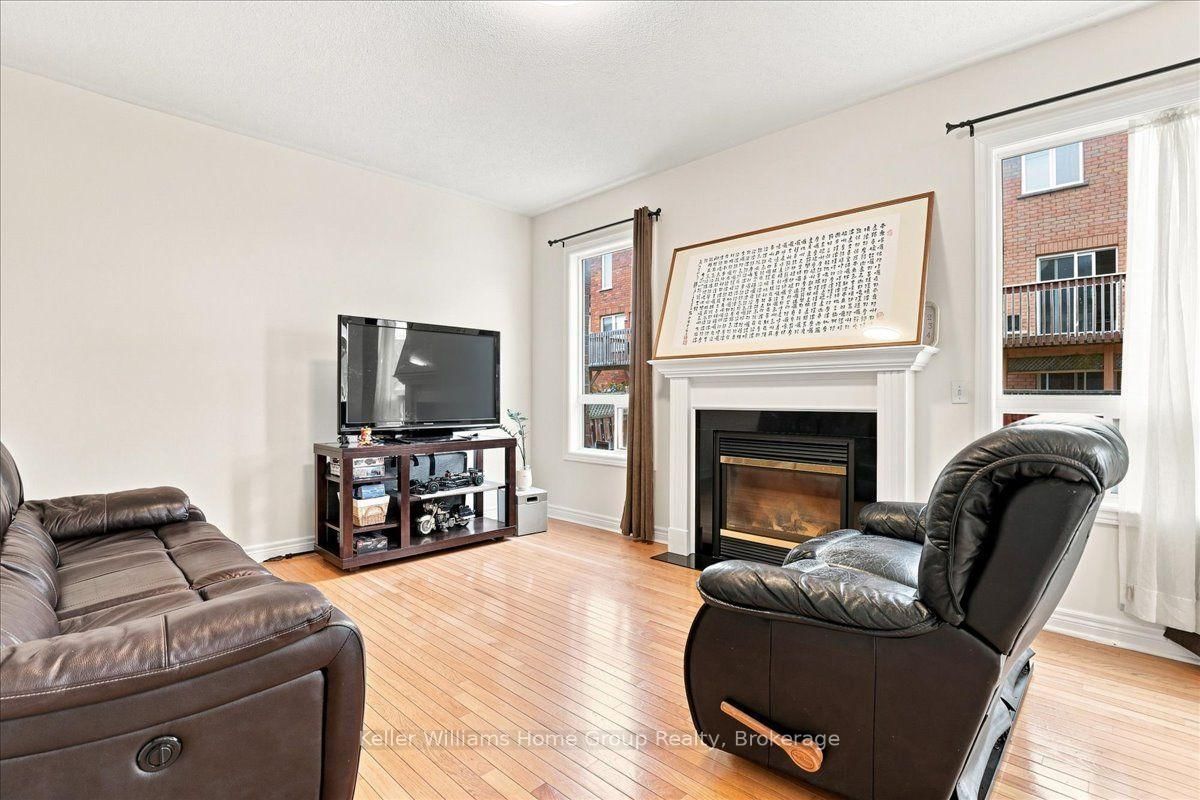 12 Thorndale Road • Brampton, ON photo 8