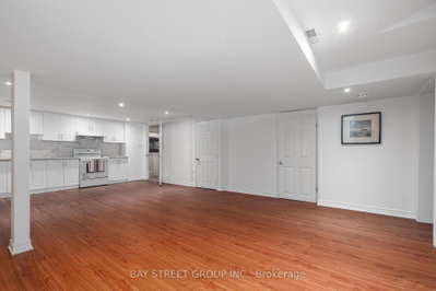 244 Colchester Oakville,ON L6J 5S5 — Photo 39