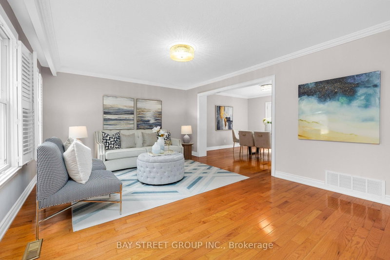 244 Colchester Oakville,ON L6J 5S5 — Photo 9