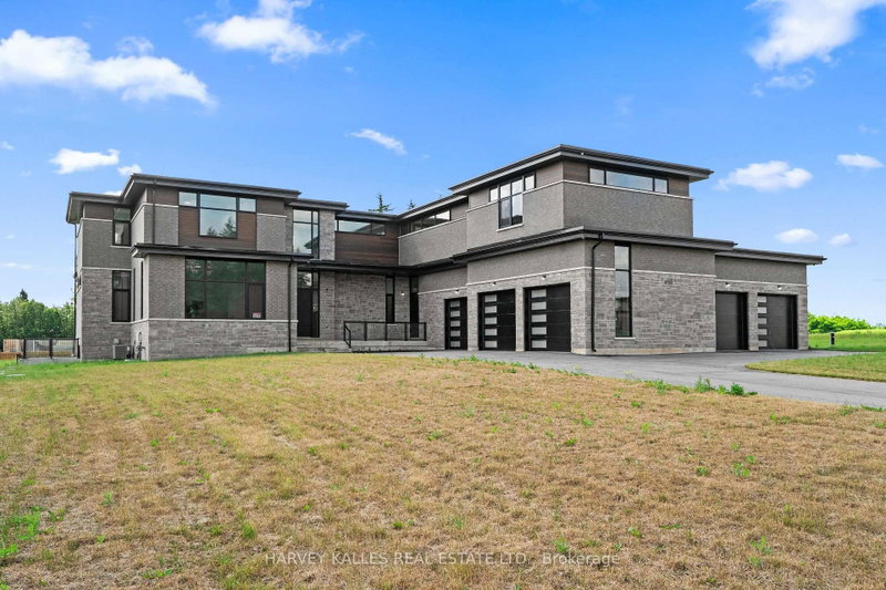 2 Sugarbush Court