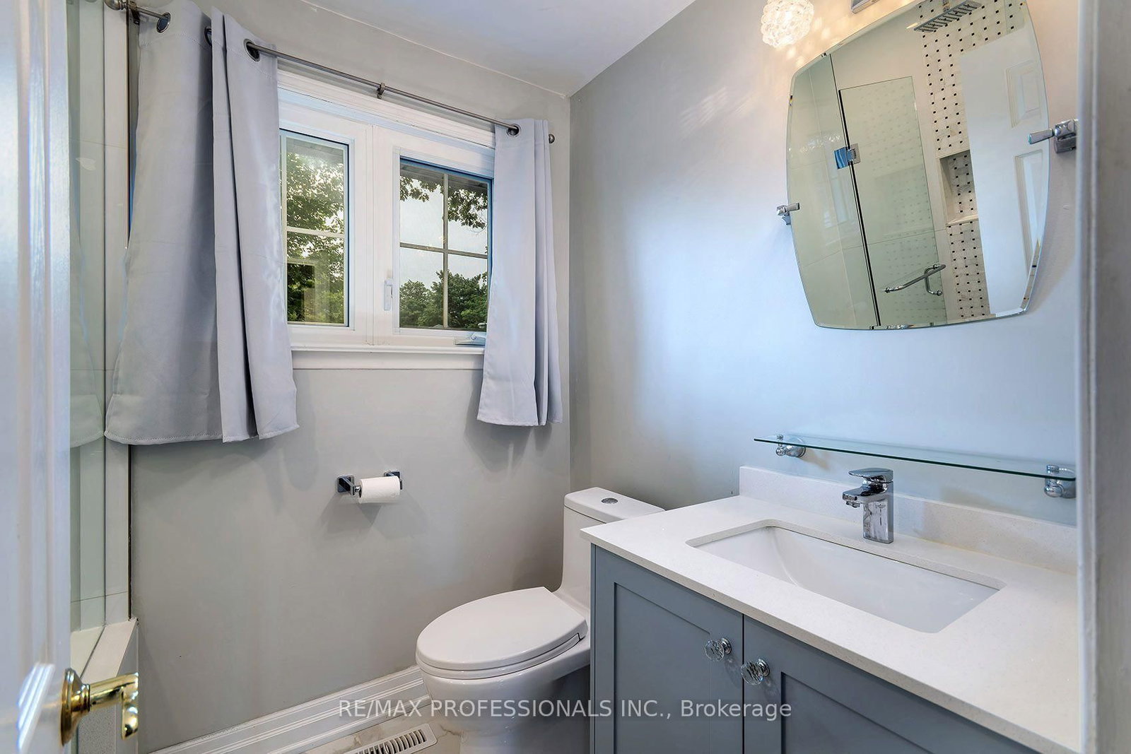 38 Boxwood Road • Toronto, ON photo 19