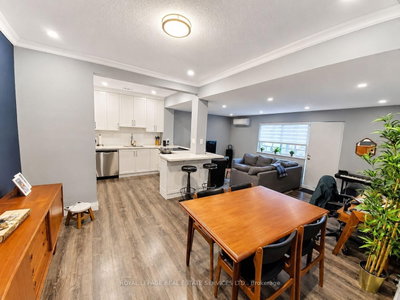 15 Elizabeth Street N • #203 • Mississauga, ON photo 8
