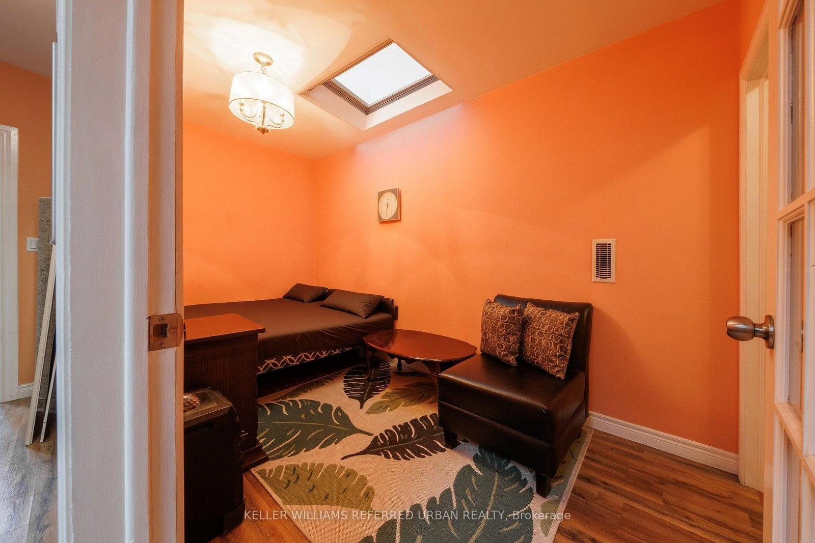 6 Elmhurst Drive • Toronto, ON photo 37
