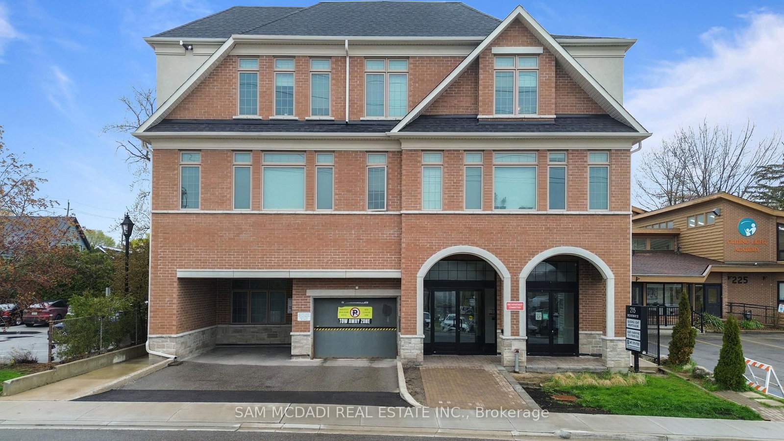 215 Broadway Street • #308 • Mississauga, ON photo 1