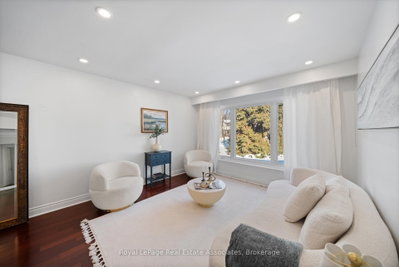 1550 Woodeden Drive • Mississauga, ON photo 6