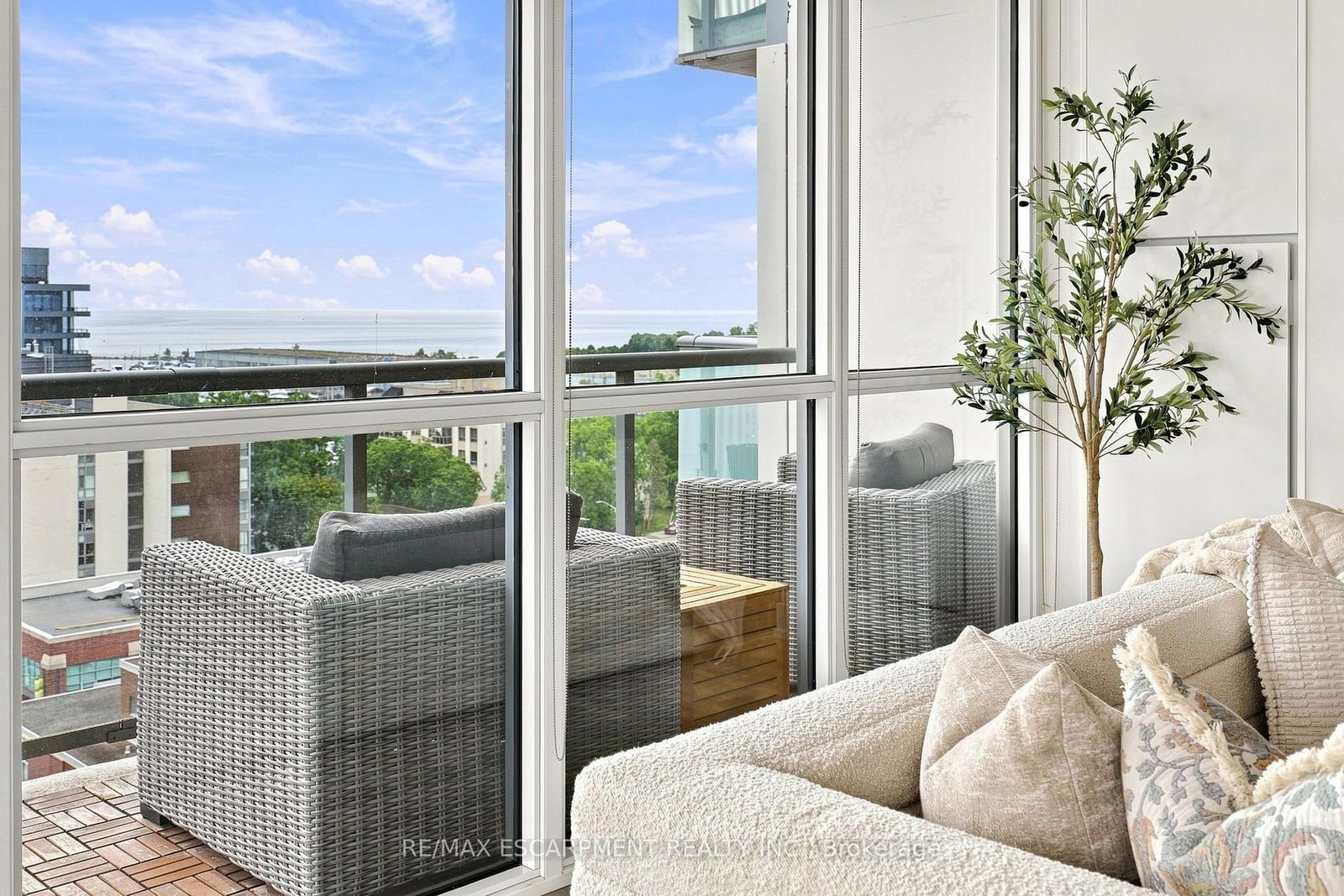 8 Ann Street • #902 • Mississauga, ON photo 25