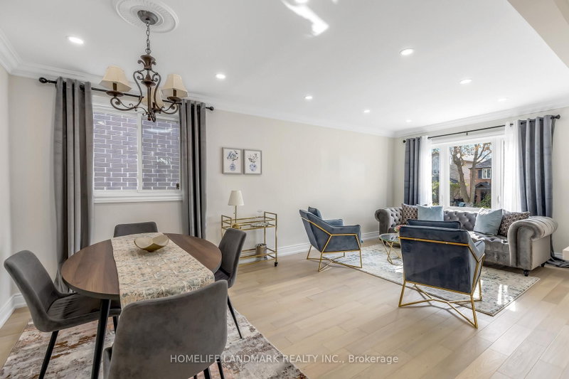 34 Ringley Avenue