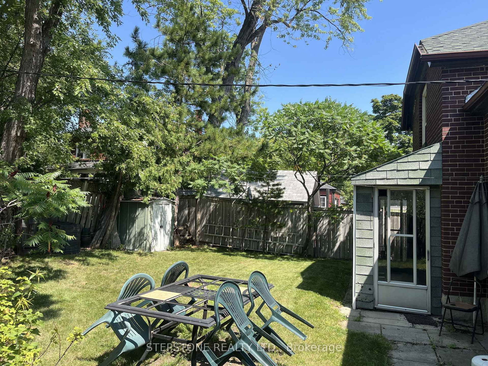 40 Glenvalley Drive S • Toronto, ON photo 5