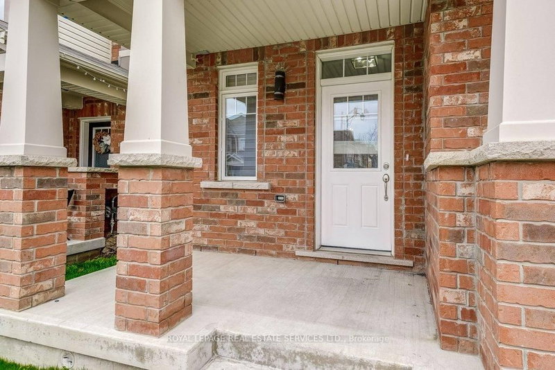 329 Gooding Crescent