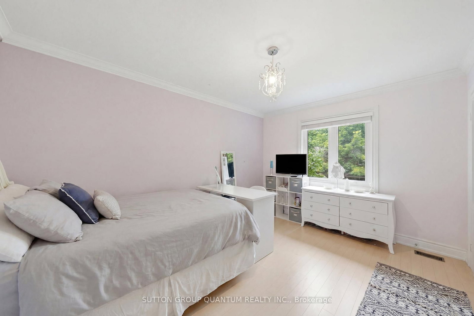 2345 Joshua Drive • Burlington, ON photo 22