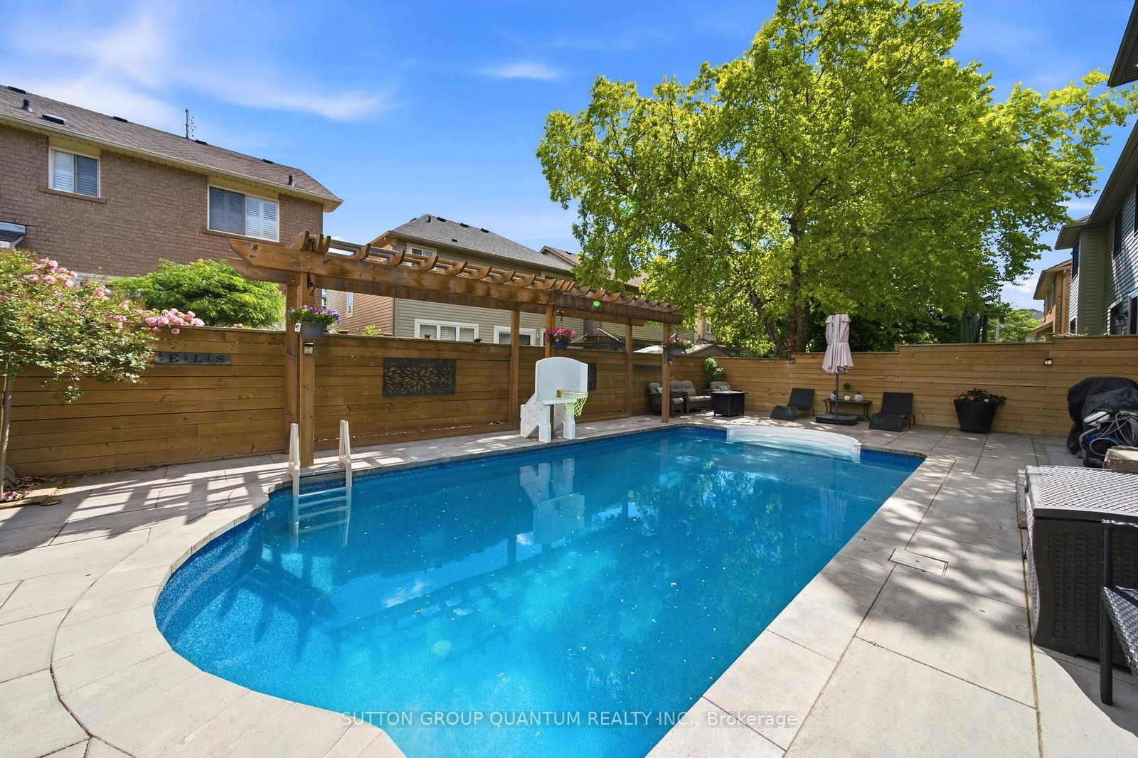 2345 Joshua Drive • Burlington, ON photo 32