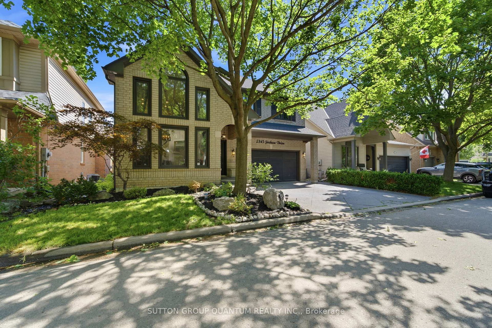 2345 Joshua Drive • Burlington, ON photo 36
