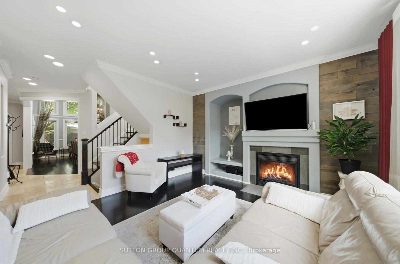 2345 Joshua Drive • Burlington, ON photo 8