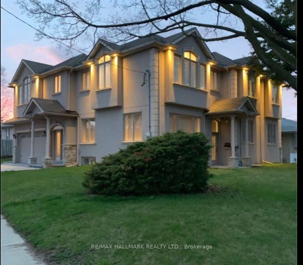 6 Griggsden Avenue, Toronto, ON