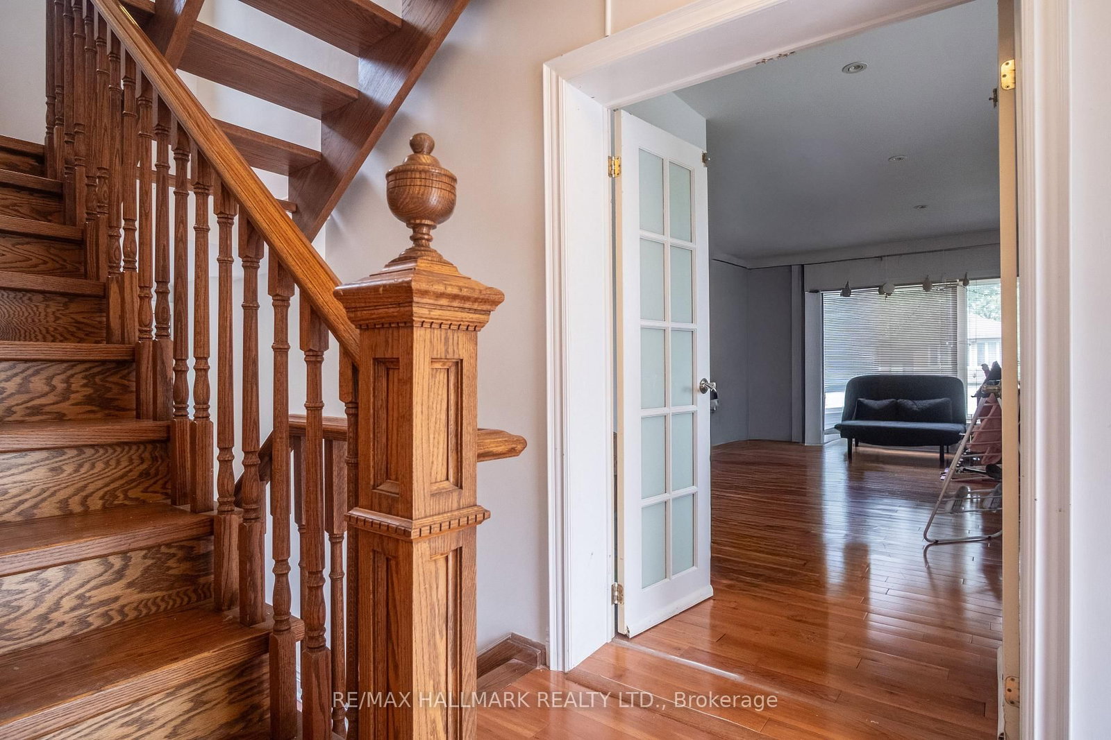 6 Griggsden Avenue • Toronto, ON photo 18
