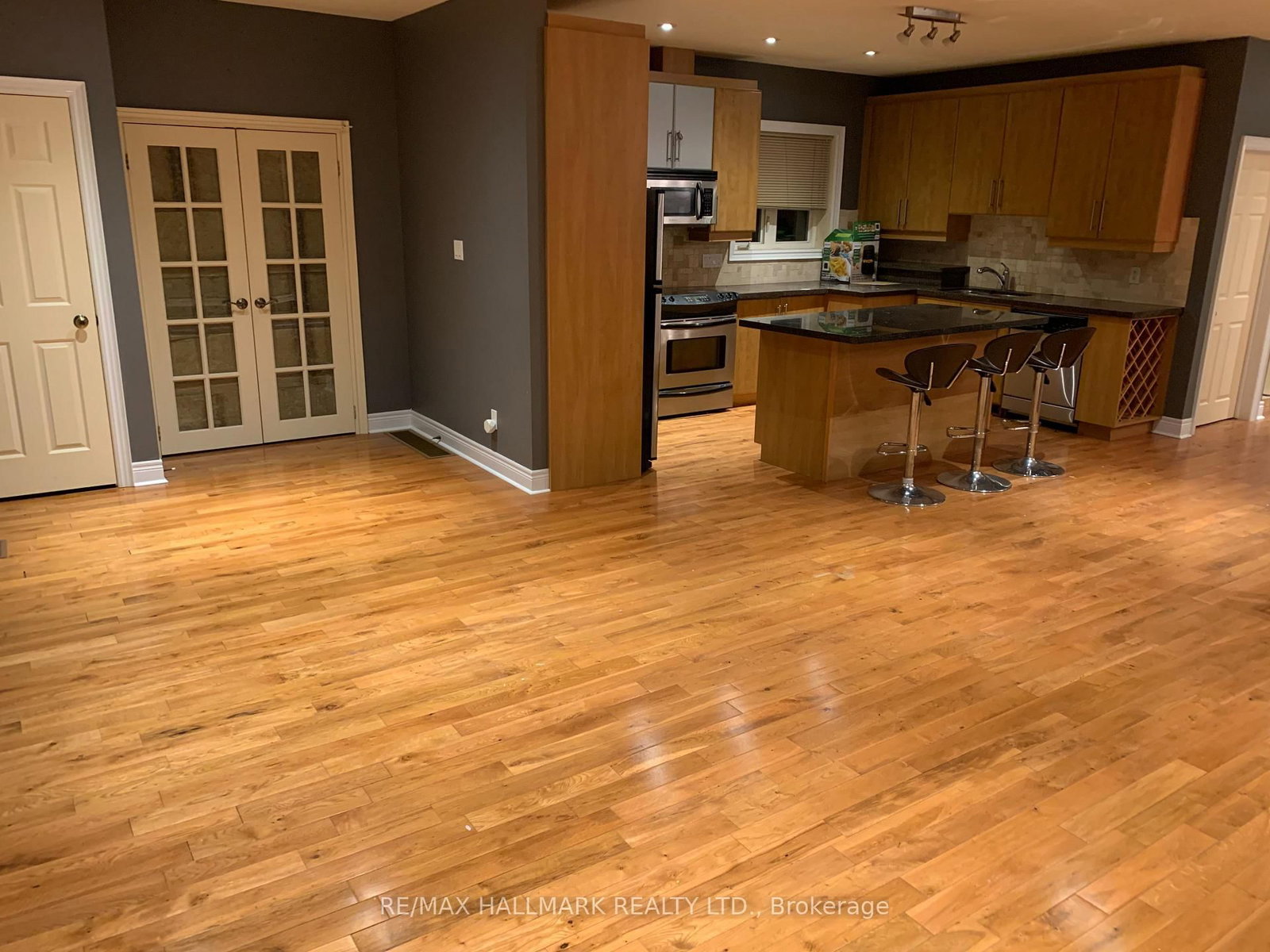 6 Griggsden Avenue • Toronto, ON photo 22