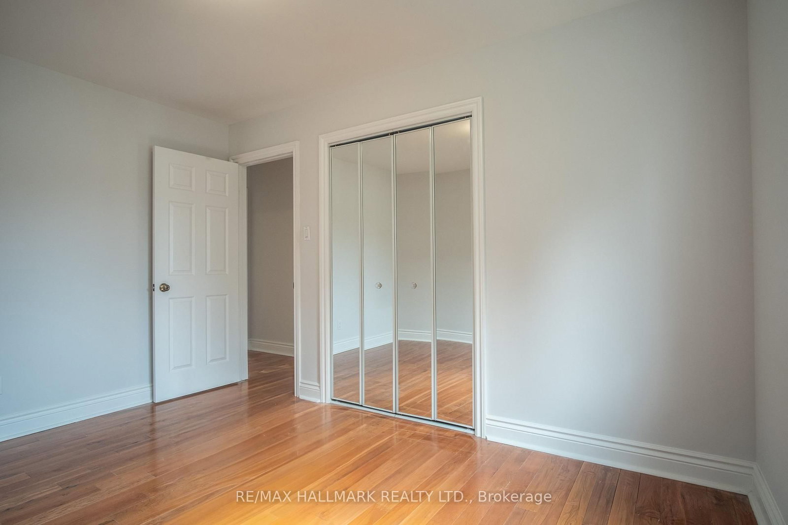 6 Griggsden Avenue • Toronto, ON photo 25