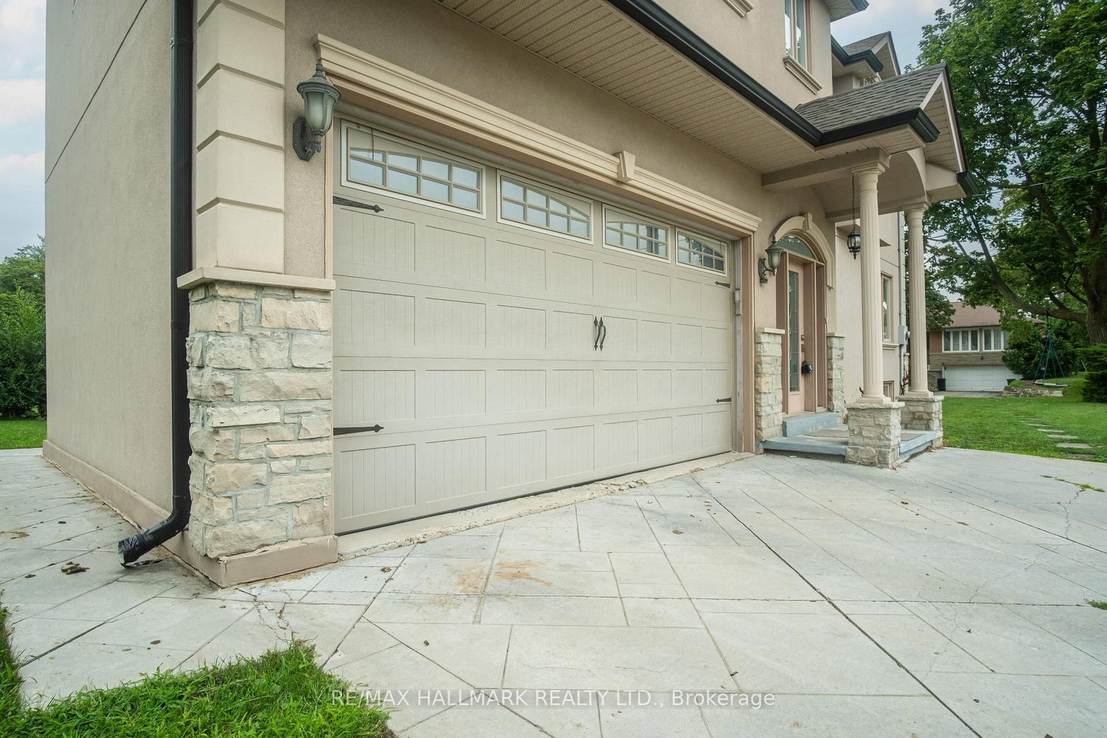 6 Griggsden Avenue • Toronto, ON photo 33