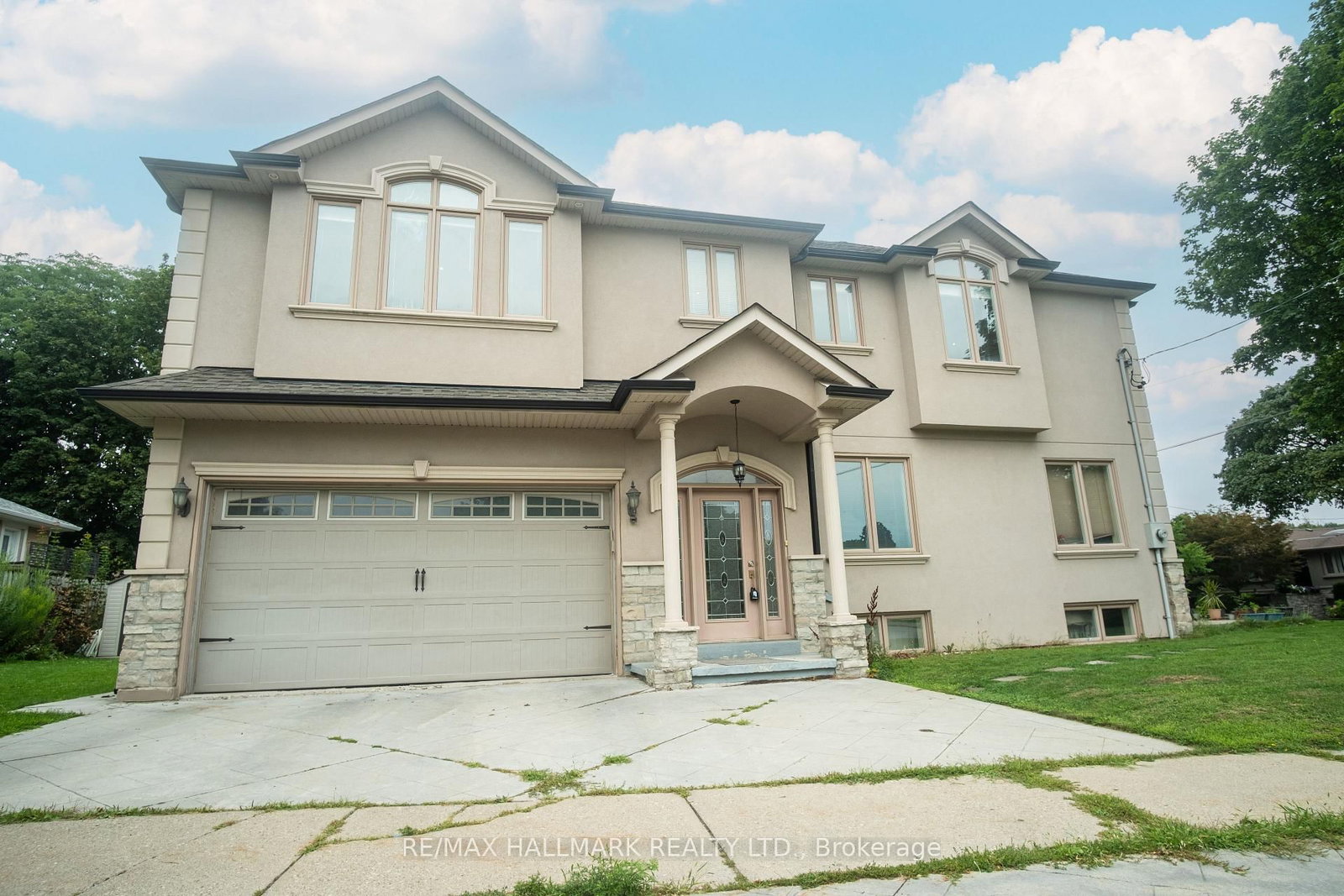 6 Griggsden Avenue • Toronto, ON photo 37