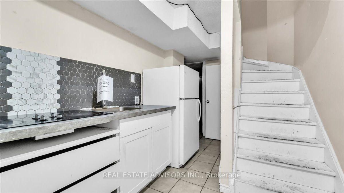 9 Brocklebank Court • Brampton, ON photo 16