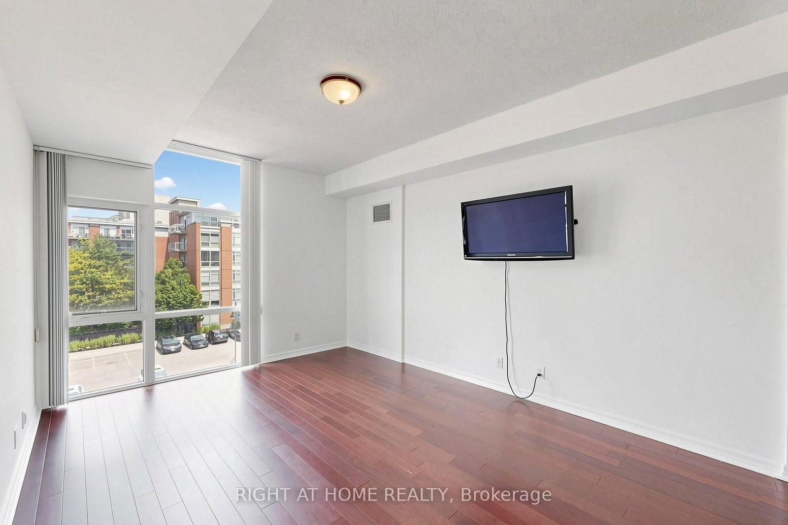 70 PORT Street E • #408 • Mississauga, ON photo 23