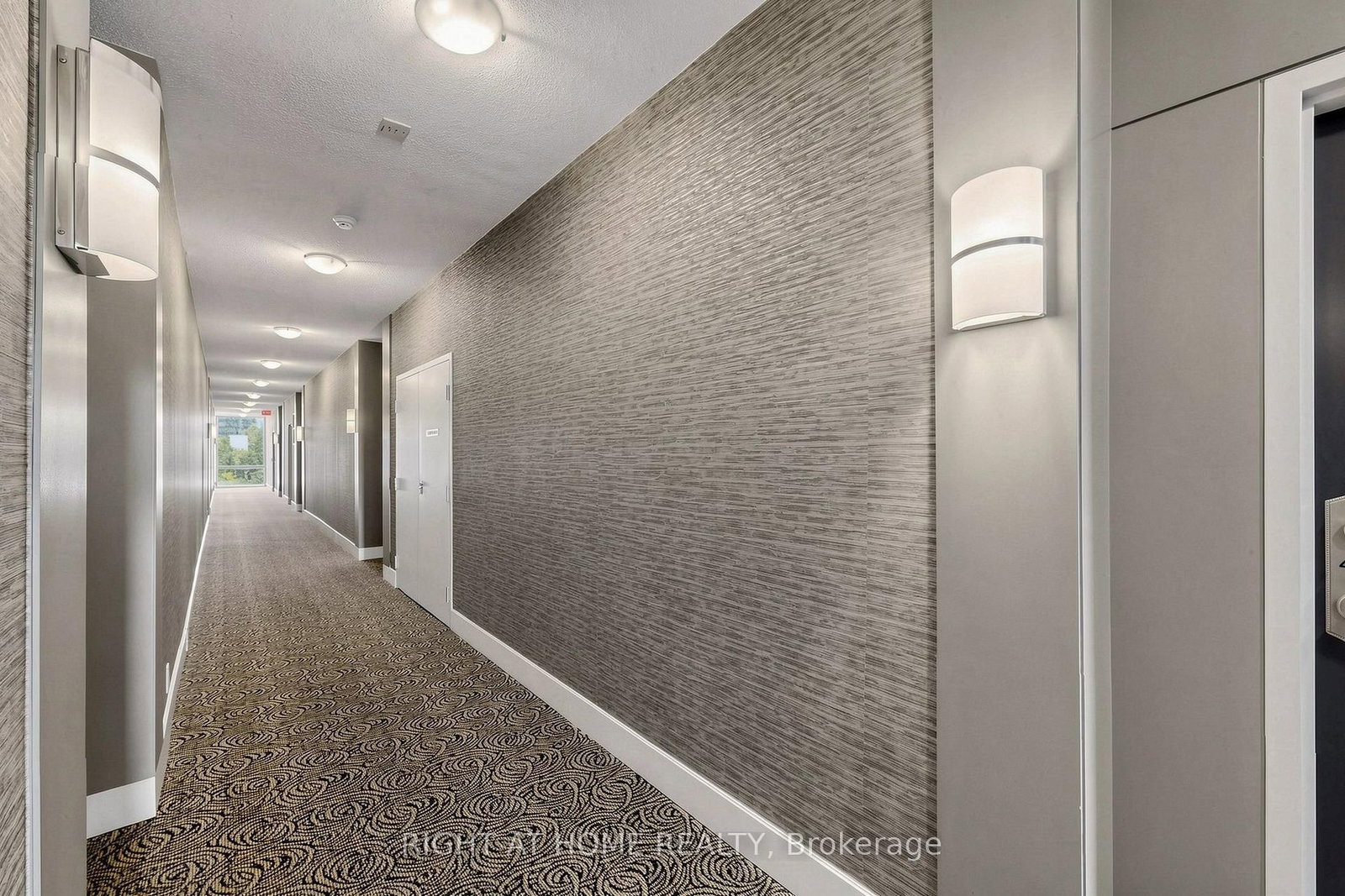 70 PORT Street E • #408 • Mississauga, ON photo 32