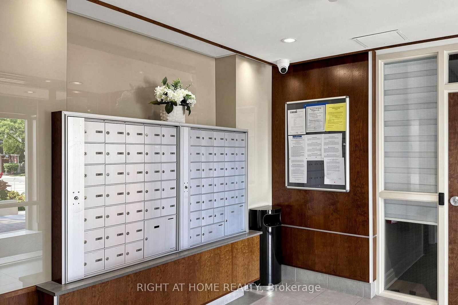 70 PORT Street E • #408 • Mississauga, ON photo 35